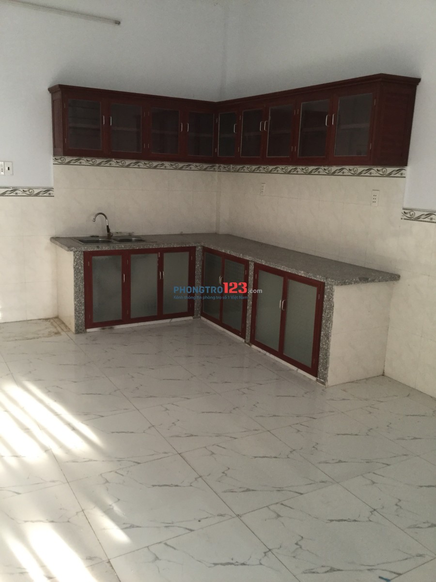 Nhà Nguyên Căn 2 Lầu 4mx13m, Cho Thuê 8 Triệu/Tháng