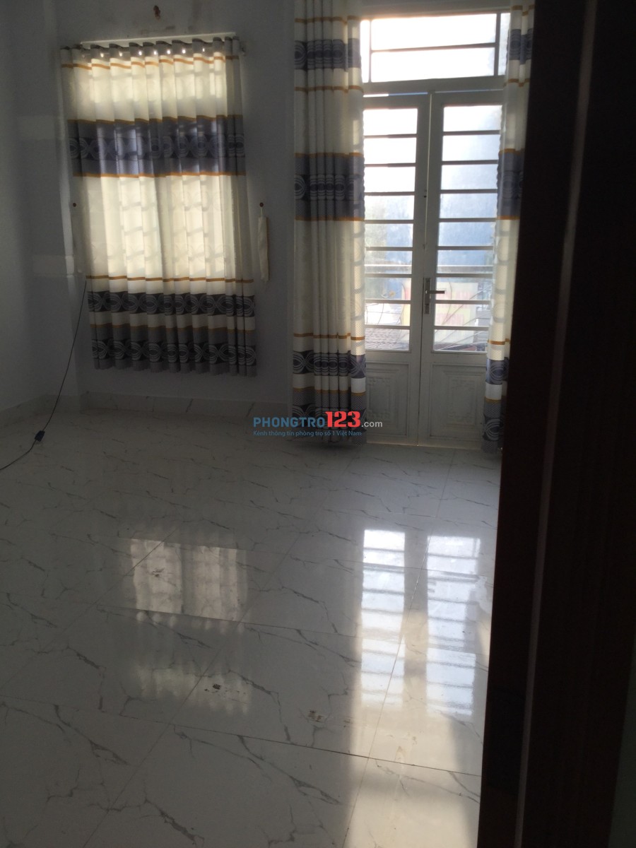 Nhà Nguyên Căn 2 Lầu 4mx13m, Cho Thuê 8 Triệu/Tháng