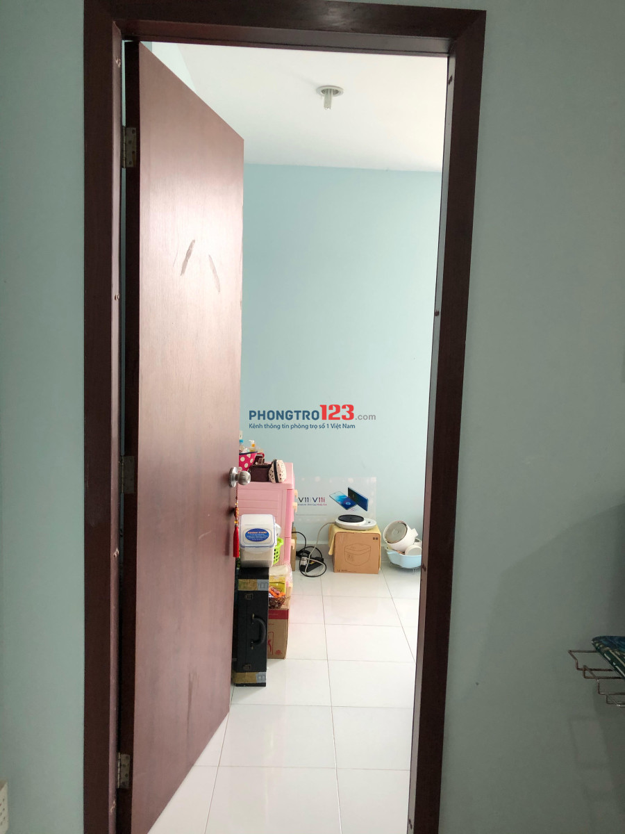 cho nữ share phòng mới, thoáng mát, sạch sẽ, yên tĩnh, gần đại học RMIT, SC vivo city, đại học Tôn Đức Thắng 5 phut