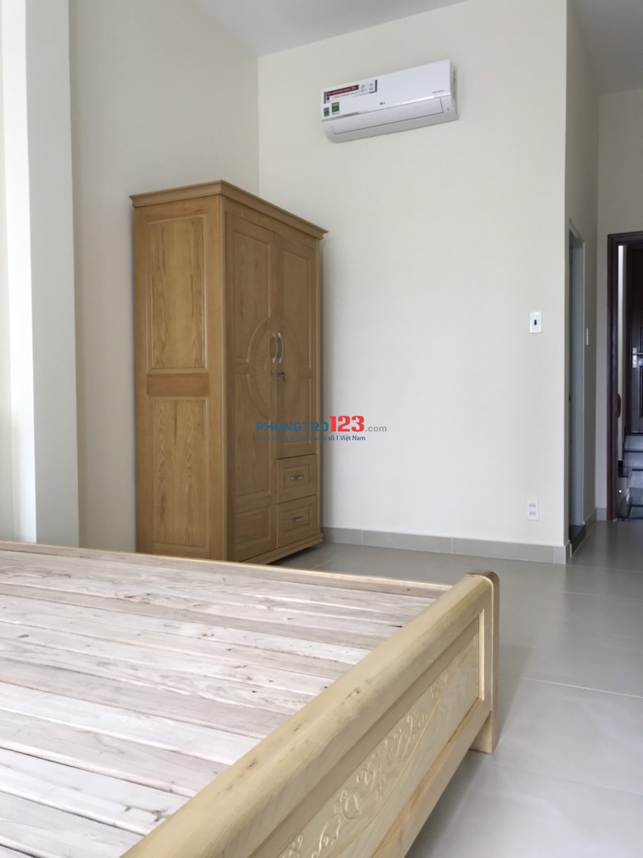 Cho thuê phòng có máy lạnh nhà mới xây tại hẻm 124 Cao Thắng, Q.3. Giá từ 4,5tr/tháng