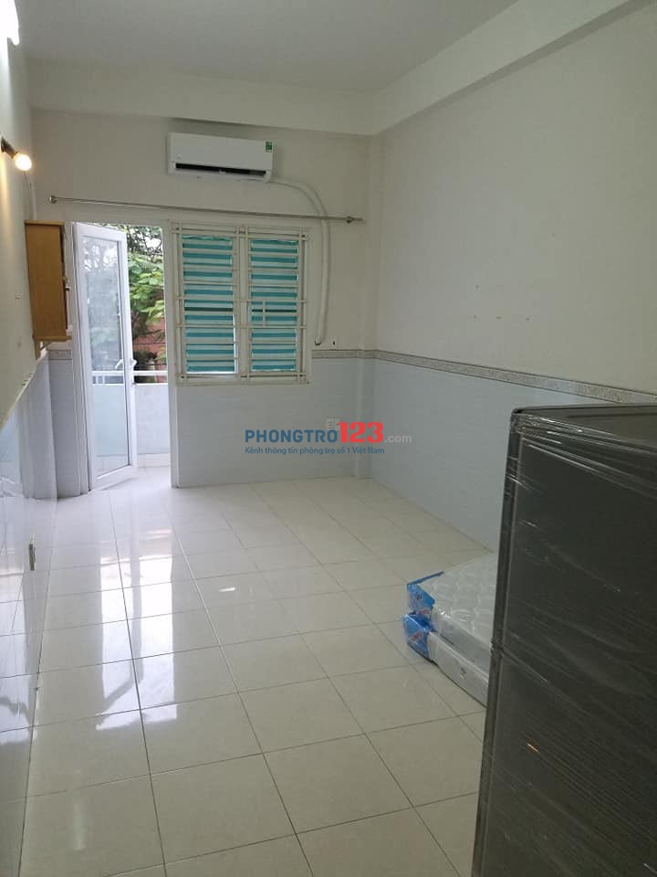 Phòng trọ giá rẻ HXH Lê Đức Thọ, Giờ giấc tự do, toilet riêng
