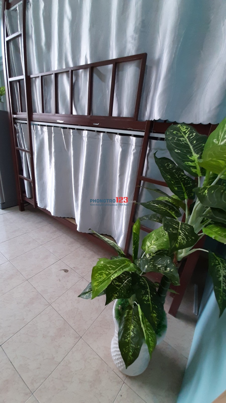 Phòng đẹp giá rẻ FULL nội thất phù hợp ở 3-4 người cửa sổ thông thoáng đối diện ĐH Văn Lang Phan Văn Trị Bình Thạnh.