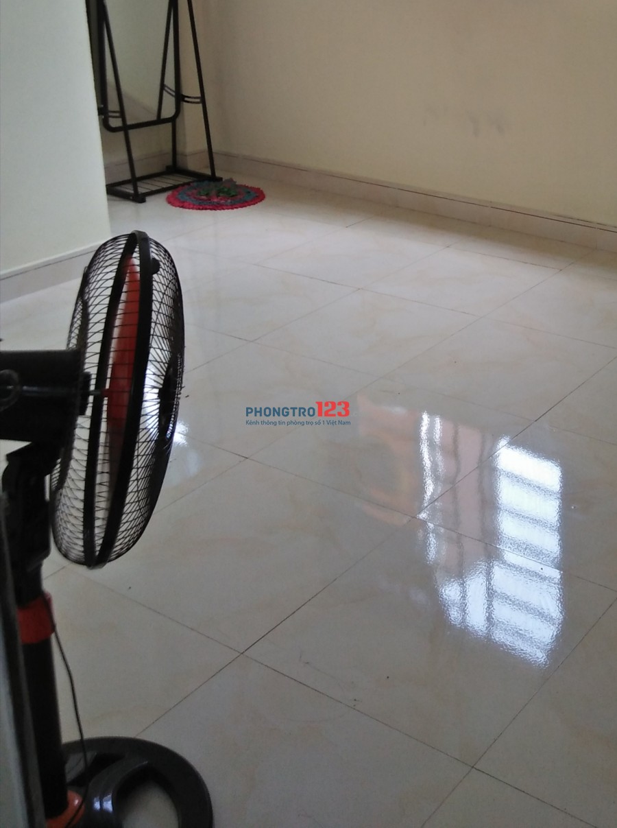 Phòng trọ mới có của sổ và tollet riêng 550/30/1 Hồng Bàng