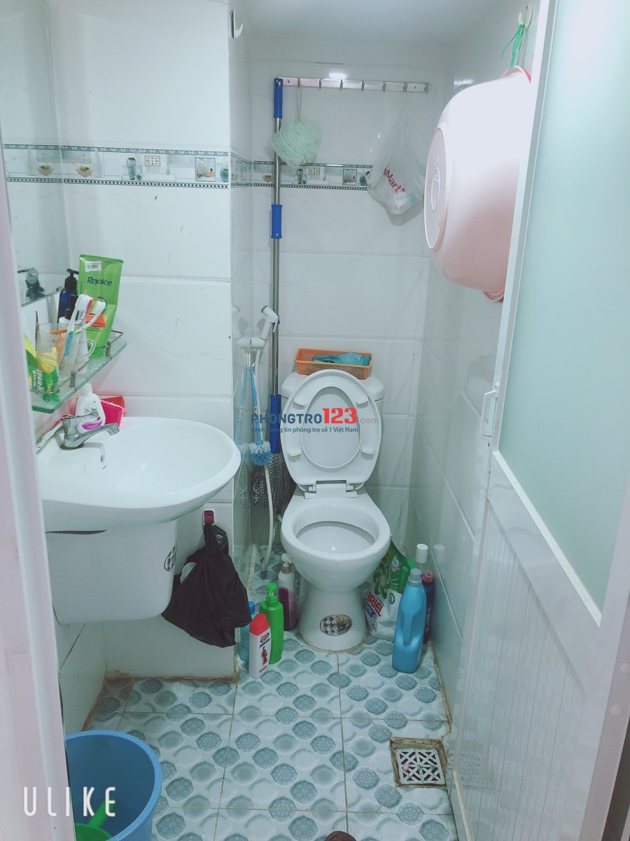 Cho Thuê Phòng Trọ Q10 35m2 5tr5 Ban Công Riêng
