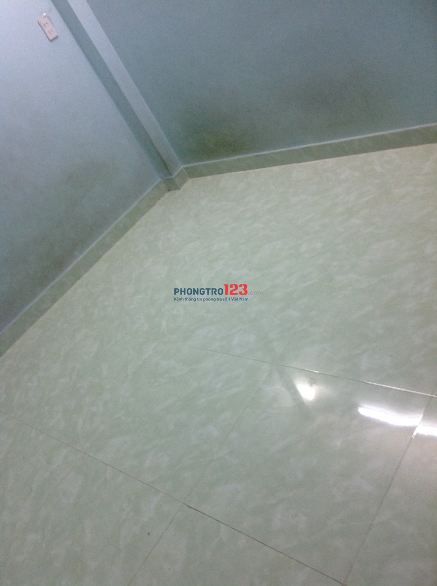 Chỉ cho nữ thuê. Phòng sạch sẽ thoáng mát, có máy lạnh, máy nước nóng