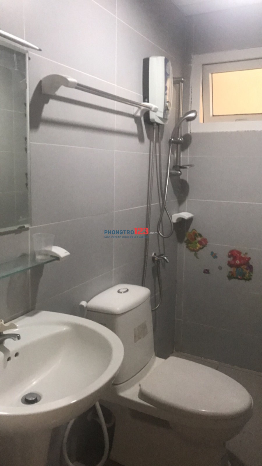 Phòng đẹp, full nội thất kế bên Trần Não, Quận 2