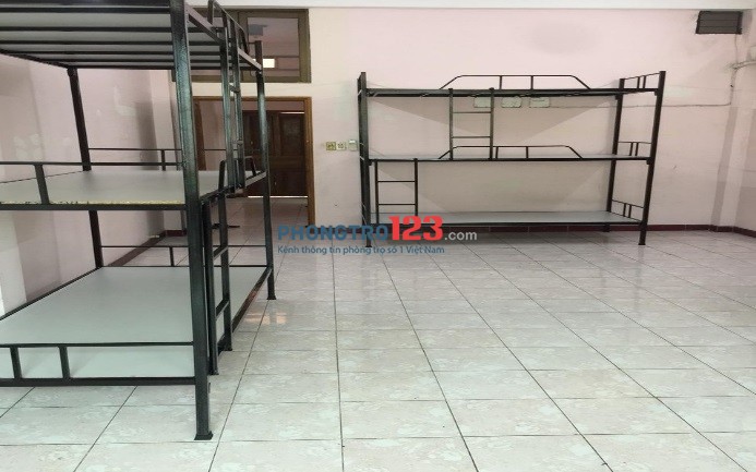Ký túc xá giá rẻ Cư Xá Đồng Tiến, Quận 10, có máy lạnh và nhiều tiện ích