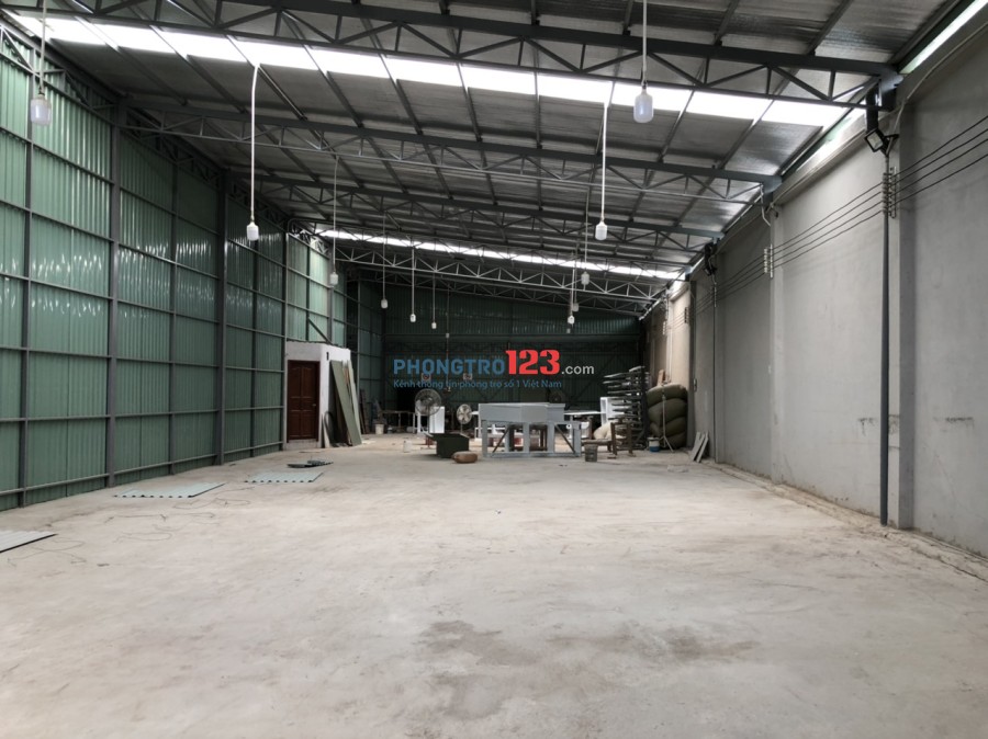 Chính chủ cho thuê 400m2 kho xưởng đường 7m tại An Phú Đông 09, P.An Phú Đông, Q.12