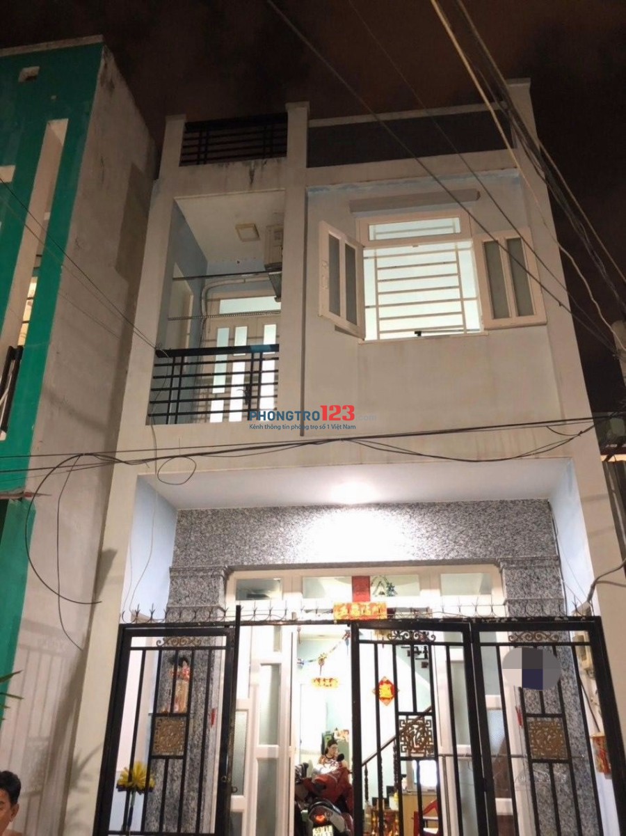 Chính chủ cho thuê nhà nguyên căn 1 lầu, DT 70m2 và 160m2 tại Q.Tân Phú. Giá từ 7tr/tháng