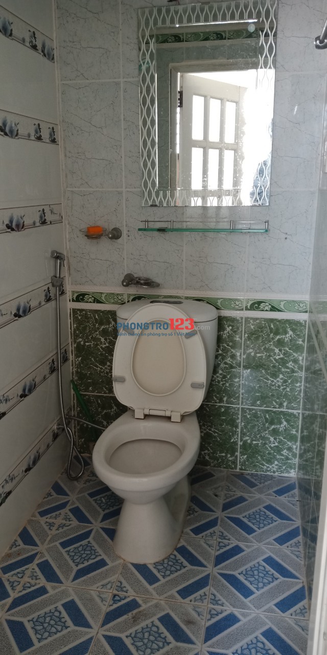 Cho thuê phòng trọ mới xây 20m2 hẻm xe hơi ngay Thanh Đa, Quận Bình Thạnh. Giá 3,2tr/tháng