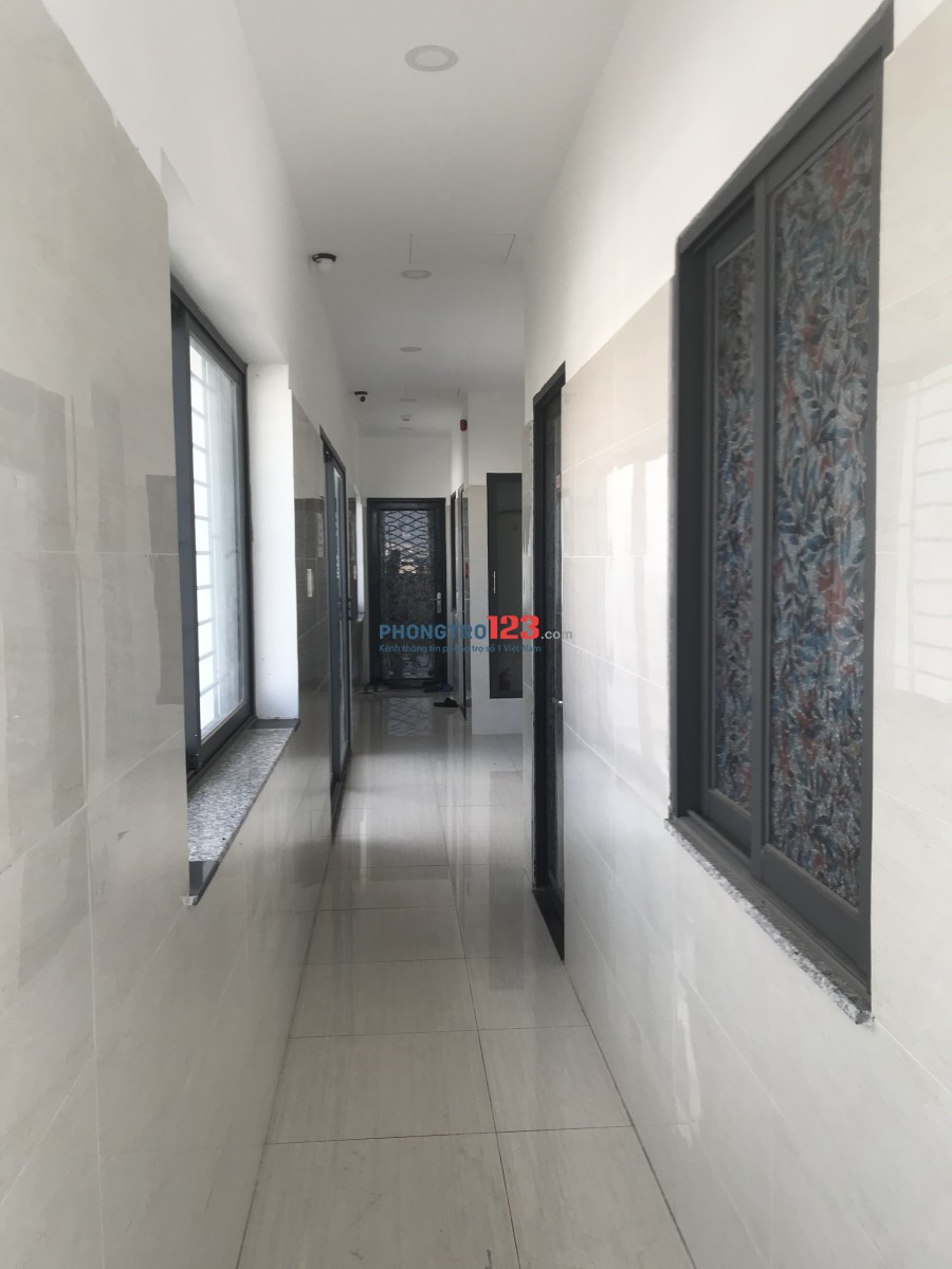 Phòng trọ cao cấp gần sân bay đối diện ETown Cộng Hoà