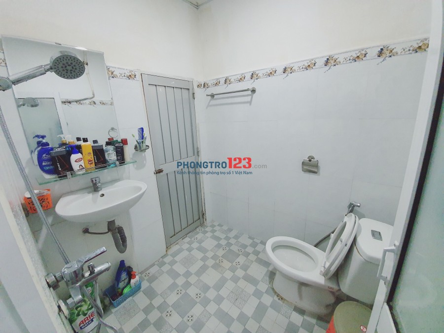 Sang chdv đường Cống Quỳnh, Quận 1