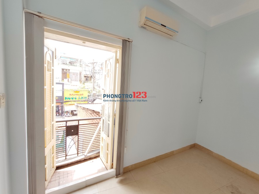 Căn hộ mini 2pn, 1pk, pb rộng 65m2, full máy lạnh