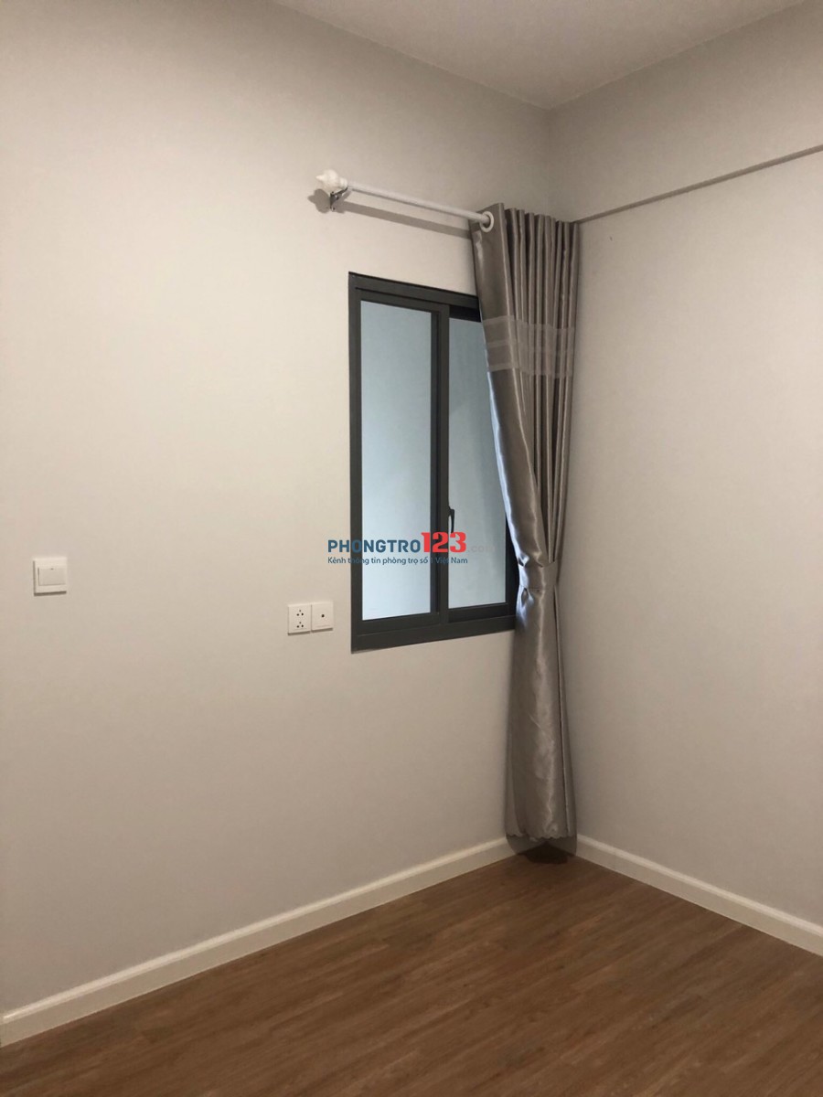 Chính chủ cho thuê căn hộ mới 69m2 2pn, 2wc tại Masteri M-one 12 Nguyễn Bỉnh Khiêm, Q.Gò Vấp