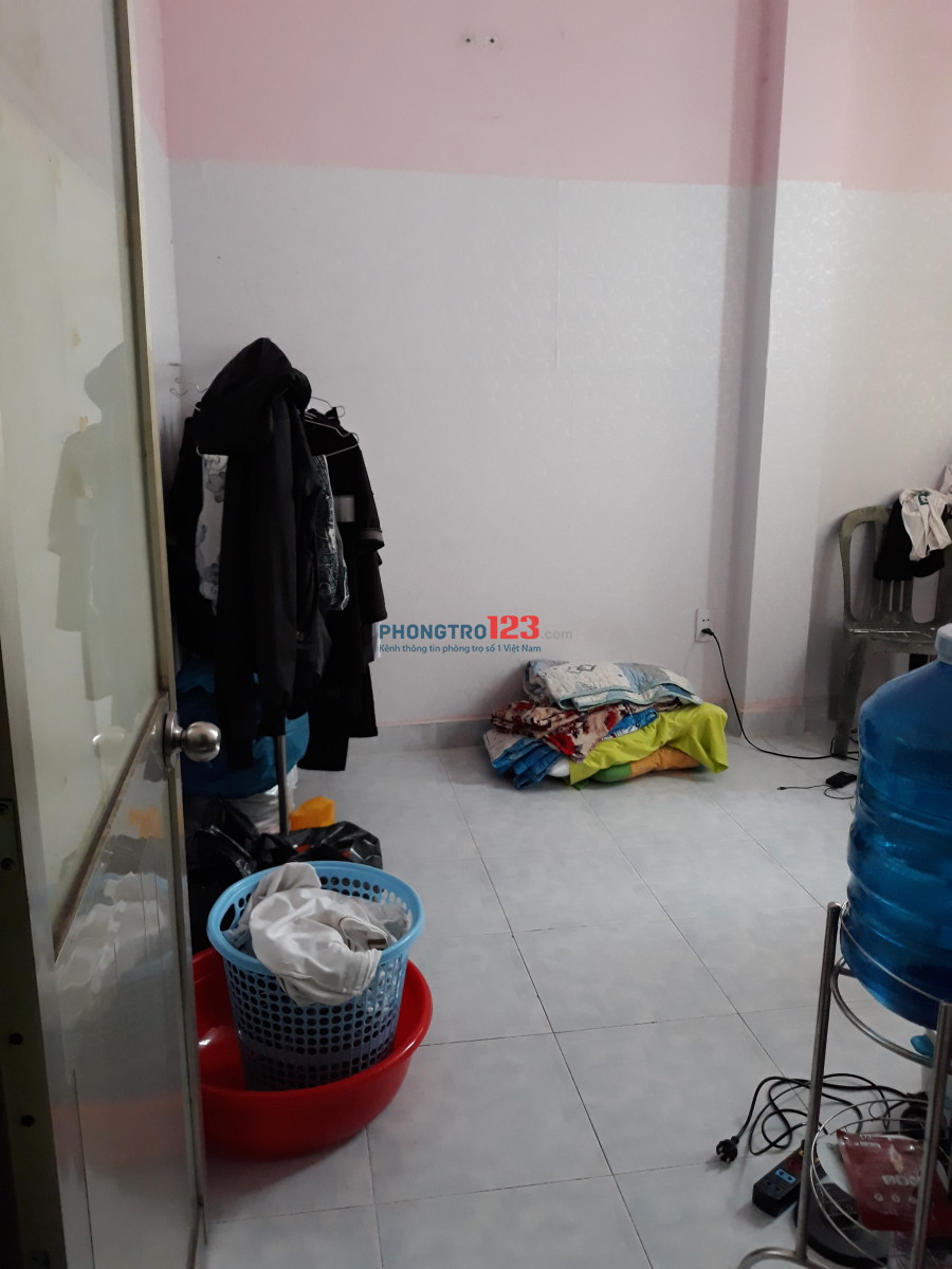 Tìm một bạn nam ở ghép quận Tân Bình