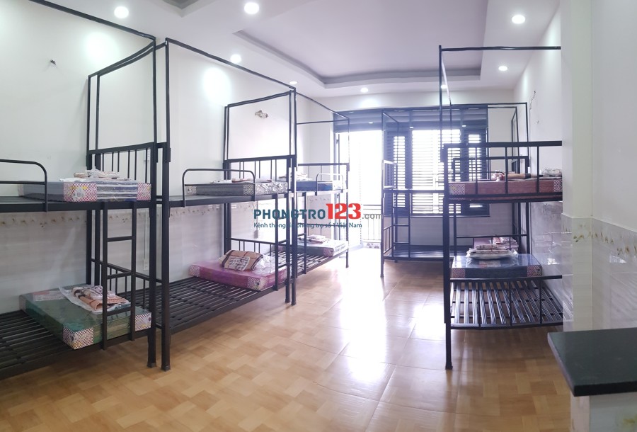 Phòng trọ giường tầng - 550k/tháng đầu - Ngay cầu Chánh Hưng
