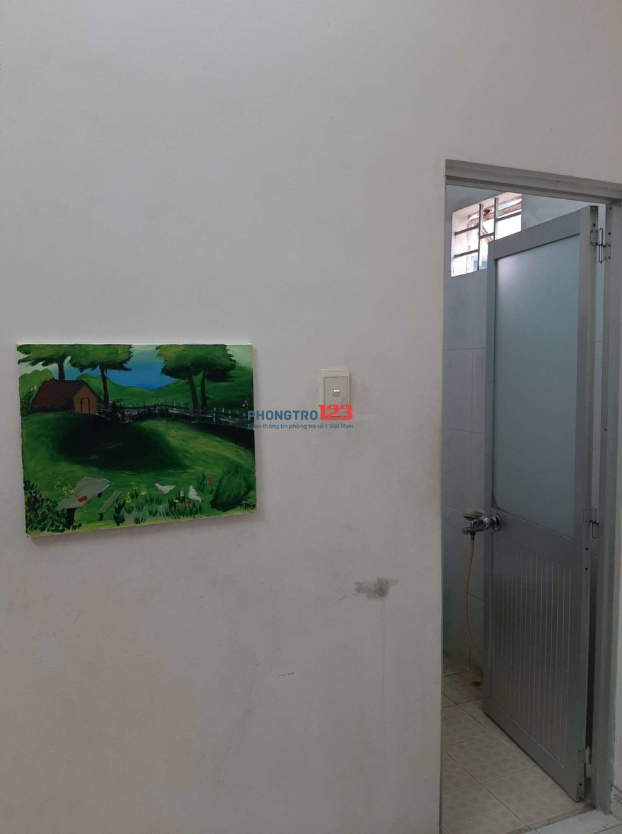 Phòng trọ Quận Tân Bình, gần sân bay Tân Sơn Nhất