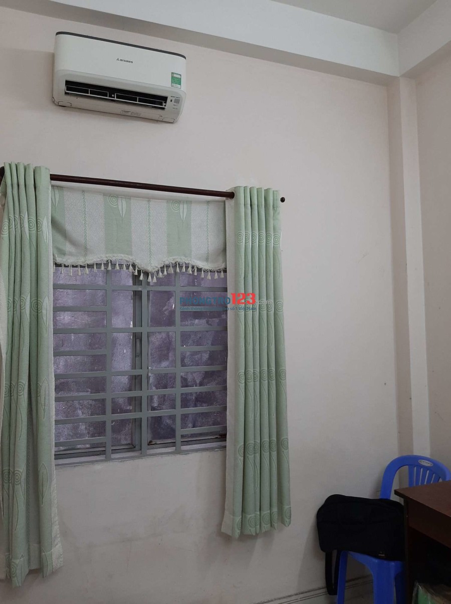 Phòng trọ Quận Tân Bình, gần sân bay Tân Sơn Nhất