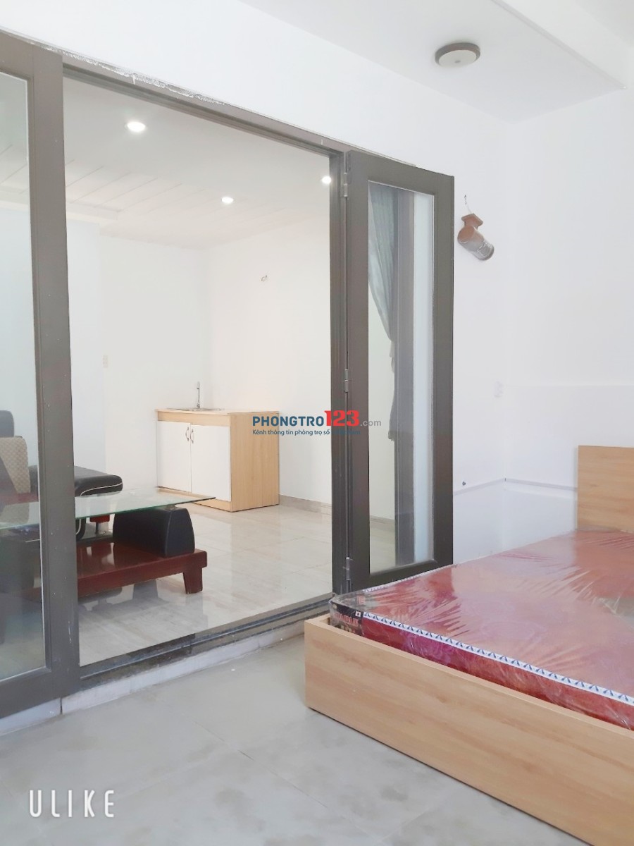 Phòng rộng, thoáng, giờ giấc tự do, full nội thất mới xây đường Hoàng Hoa Thám, 5tr/tháng