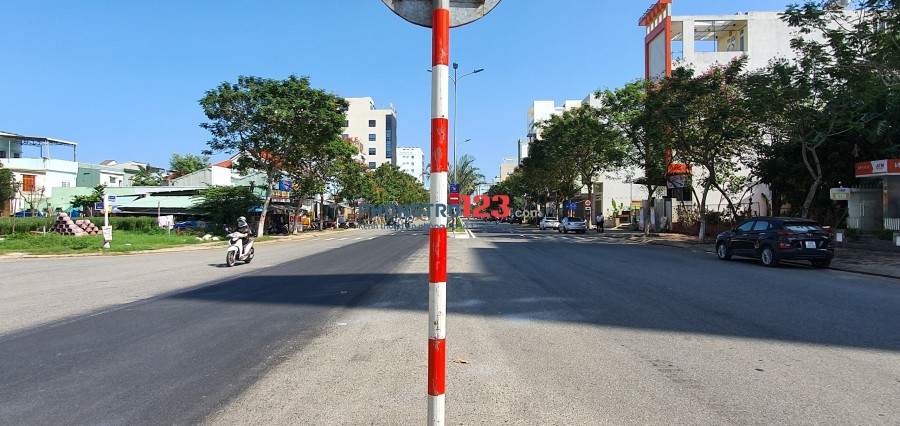 Cho thuê văn phòng mặt tiền đường Xô Viết Nghệ Tĩnh, Đà Nẵng