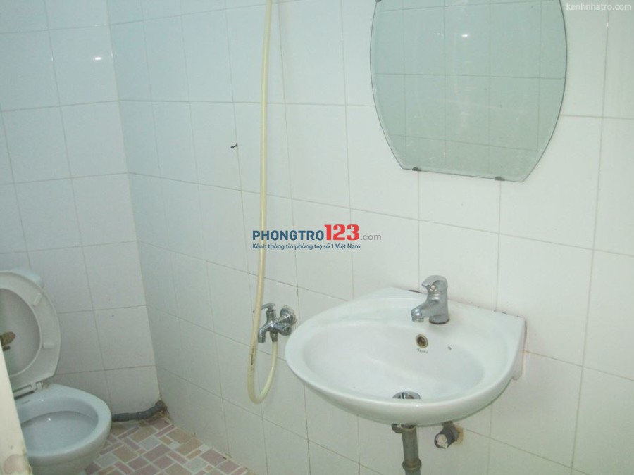Phòng cho 1-2 nữ thuê, giá 2.5 triệu/tháng, rộng 16m2