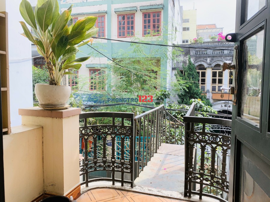 Phòng đủ tiện nghi cho thuê - Nhất Chi Mai , Quận Tân Bình