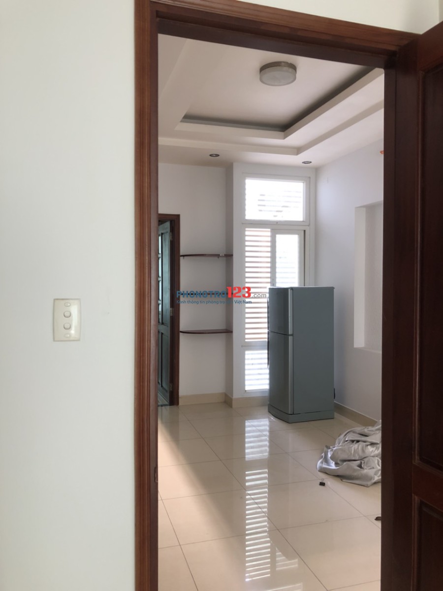 Cho thuê phòng dịch vụ homestay Biệt thự Q9 cho sinh viên, người đi làm, giá 1.38tr/tháng lh: 0914776328