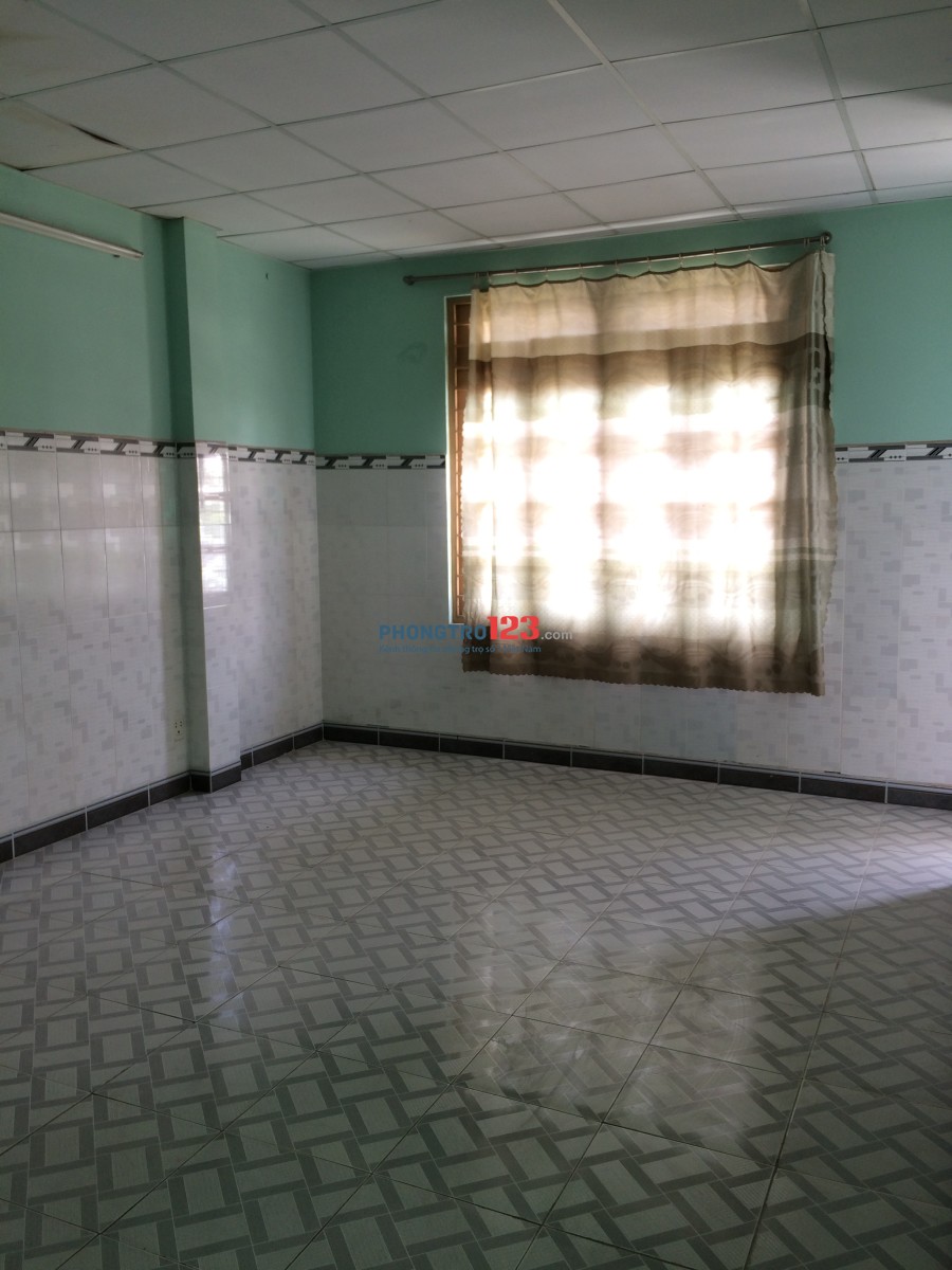 Cho 09 phòng wc khép kín, phòng nào cũng có ban công, kệ bếp, bếp nấu ăn riêng.