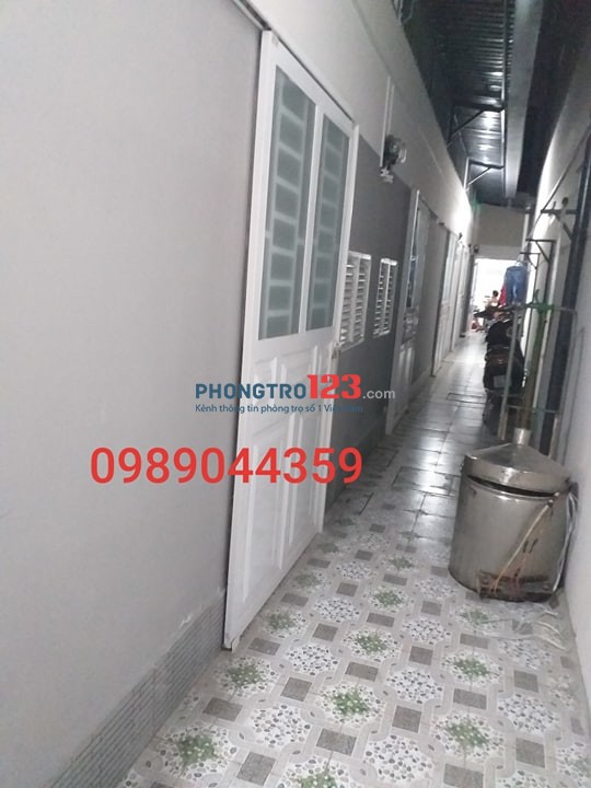 Cho thuê phòng trọ Tân Bình cao cấp (có gác lửng)