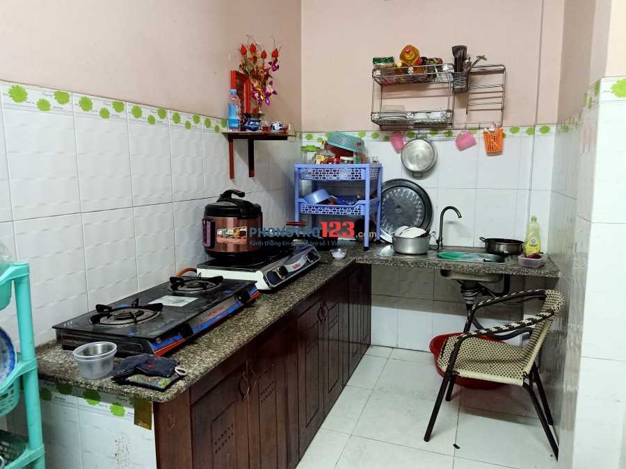 Cho thuê phòng trọ Bình Chánh gần chợ Đường Thới Hòa