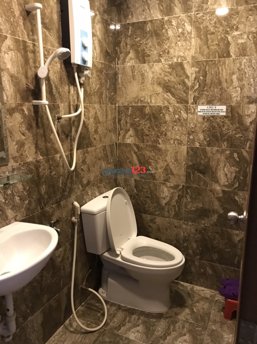 Cho thuê phòng mới Full nội thất tại 2/16A Núi Thành, P.13, Q.Tân Bình, Gần Etown Cộng Hòa
