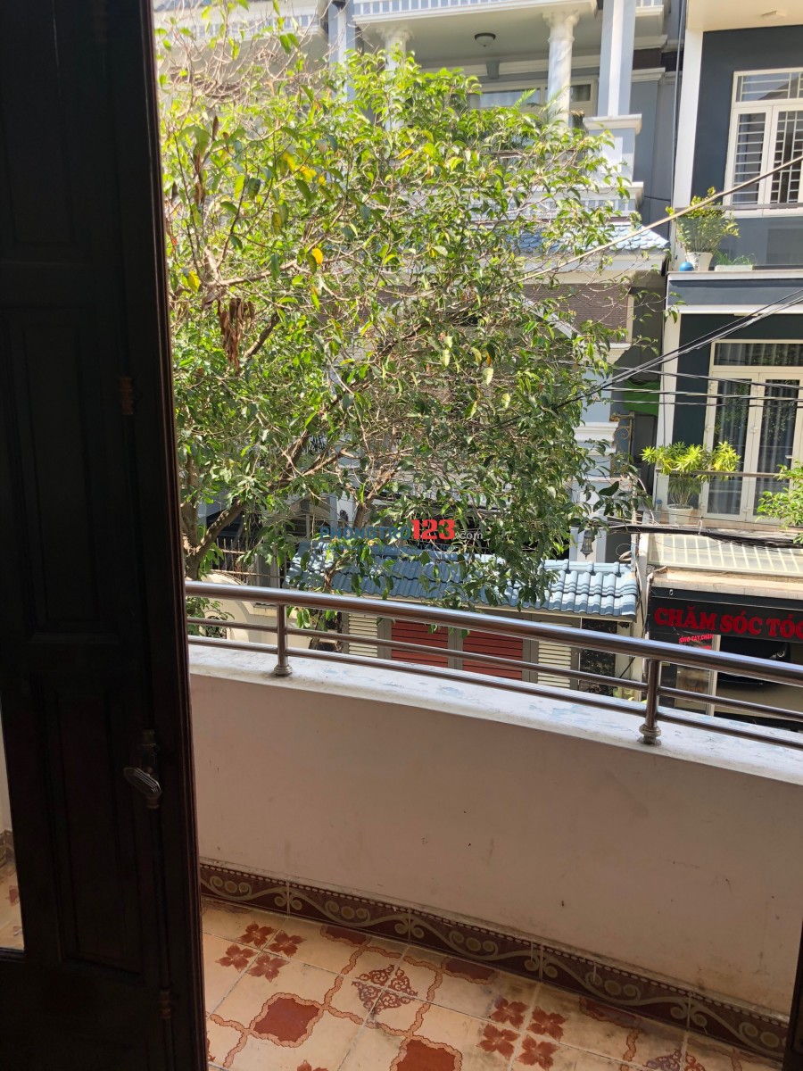 Cho thuê phòng trọ đối diện Etown2 P.13, Tân Bình