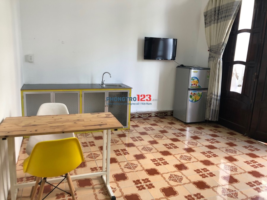 Cho thuê phòng trọ đối diện Etown2 P.13, Tân Bình