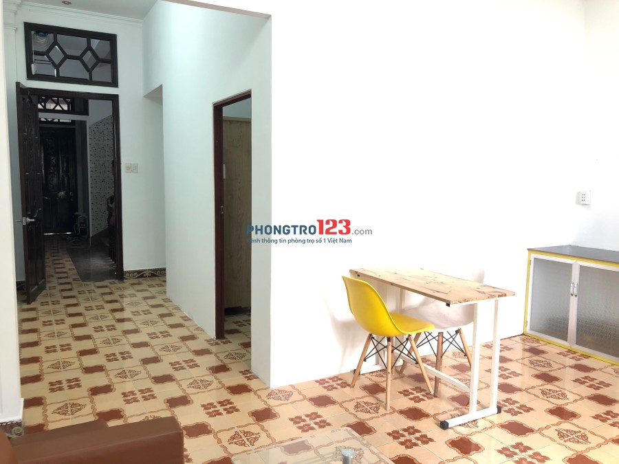 Cho thuê phòng trọ đối diện Etown2 P.13, Tân Bình