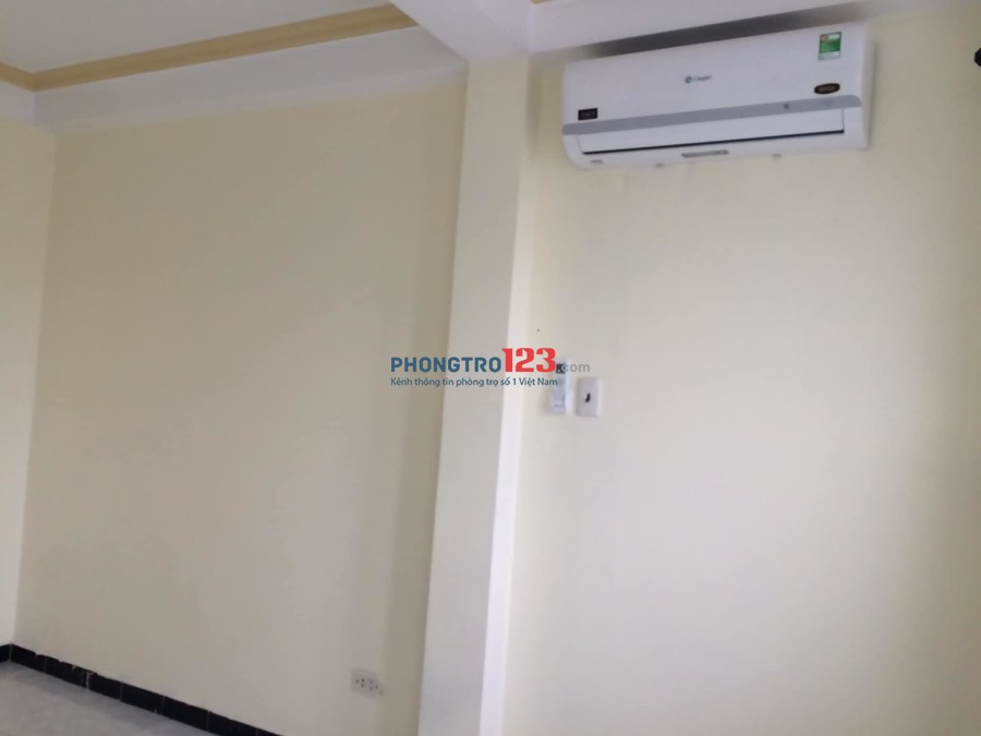 Cho thuê phòng trọ máy lạnh tại 258/5 CMT8, Quận 3