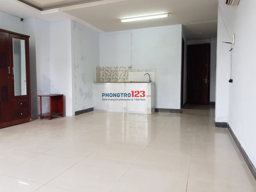 Phòng Gò Vấp 45m2, rộng, sạch, đẹp, có ban công, rất an ninh, giờ giấc tự do.