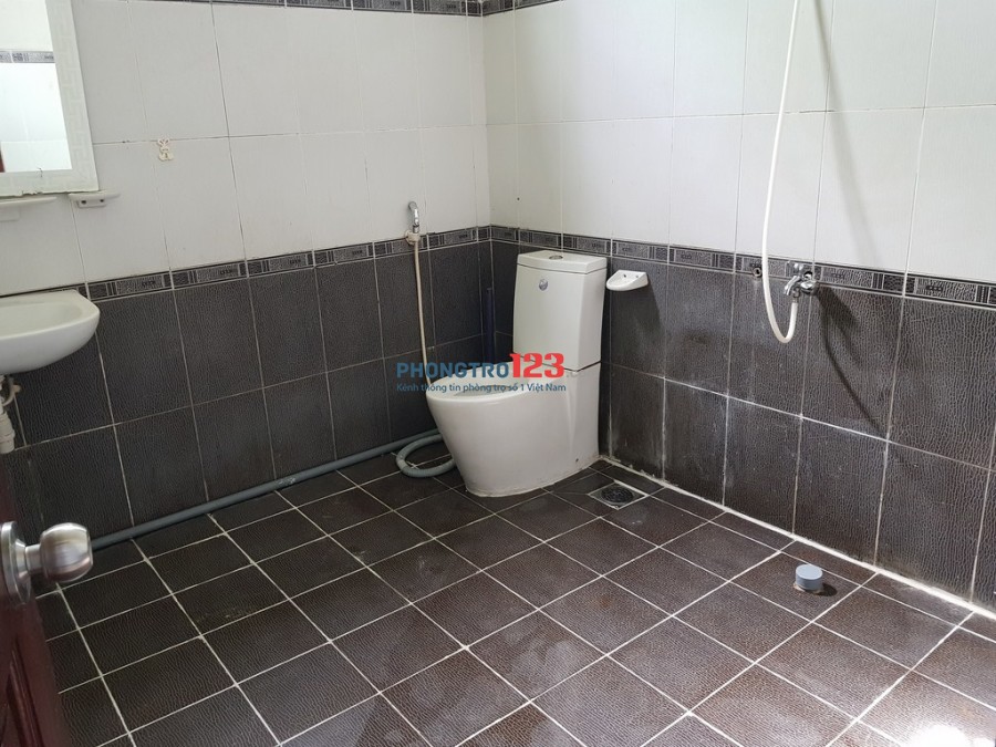 Phòng Gò Vấp 45m2, rộng, sạch, đẹp, có ban công, rất an ninh, giờ giấc tự do.