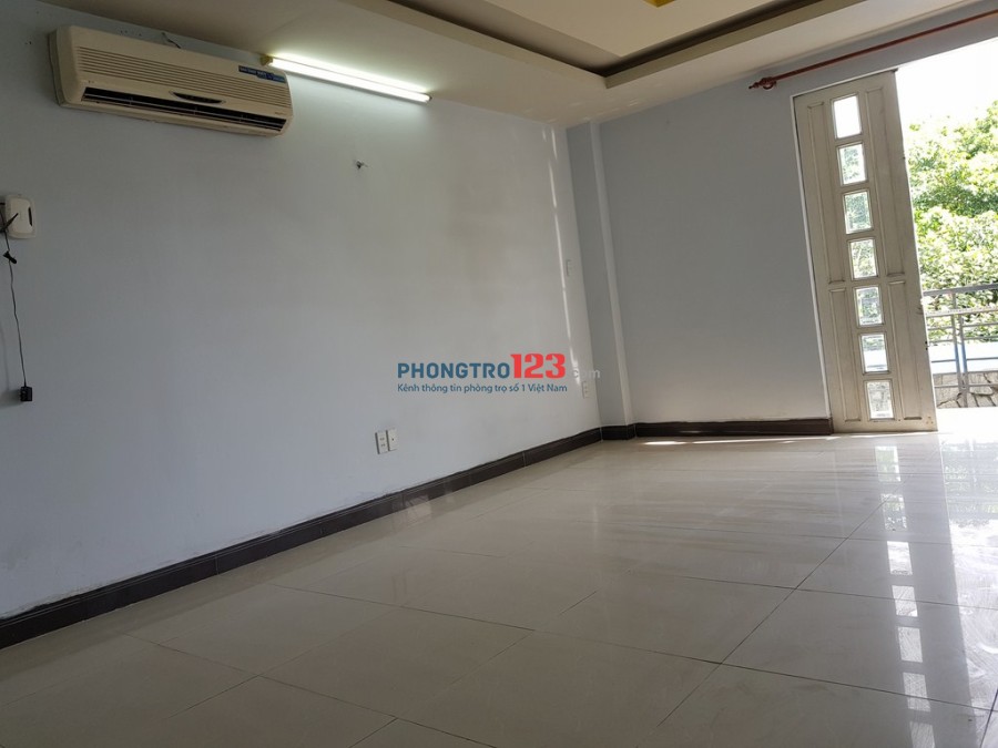Phòng Gò Vấp 45m2, rộng, sạch, đẹp, có ban công, rất an ninh, giờ giấc tự do.