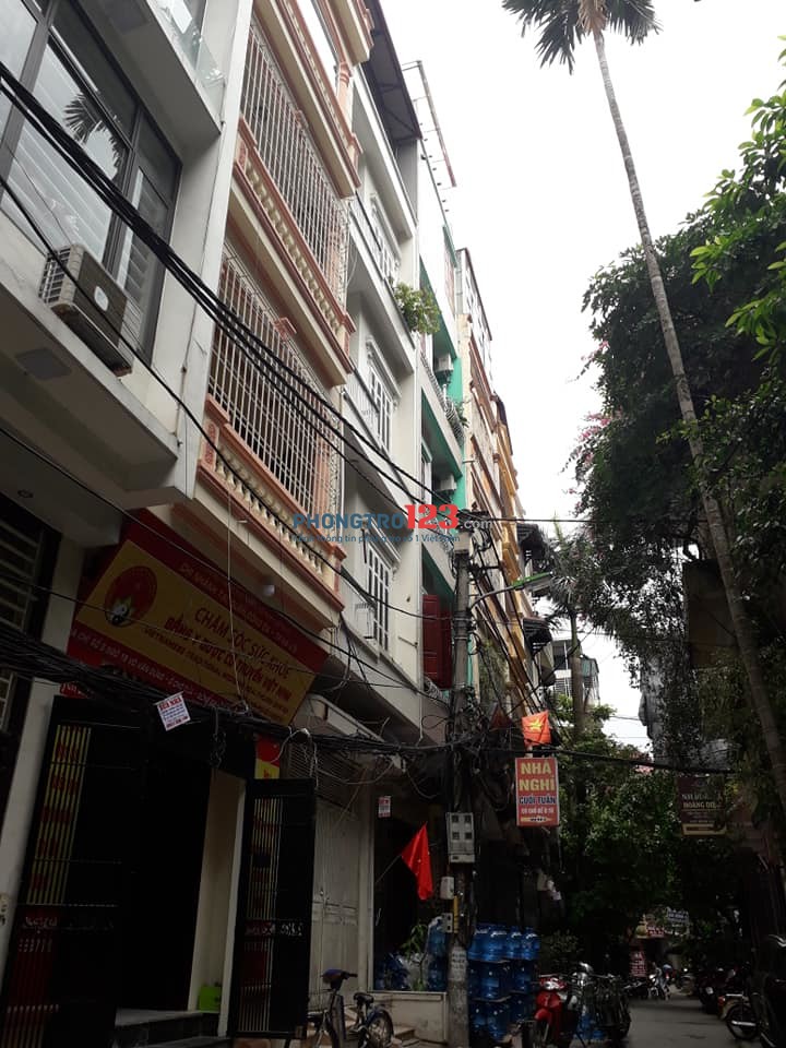 Cho thuê nhà riêng, khu phân lô, giá rẻ, 60m2x4T, tại phố Hoàng Cầu, giá 17tr/th