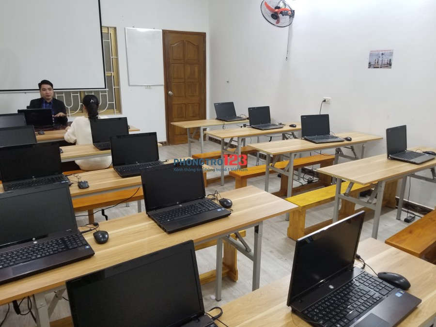 Cho thuê phòng dạy học mới xây mặt đường Quán Nam (gần 3 trường đại học)
