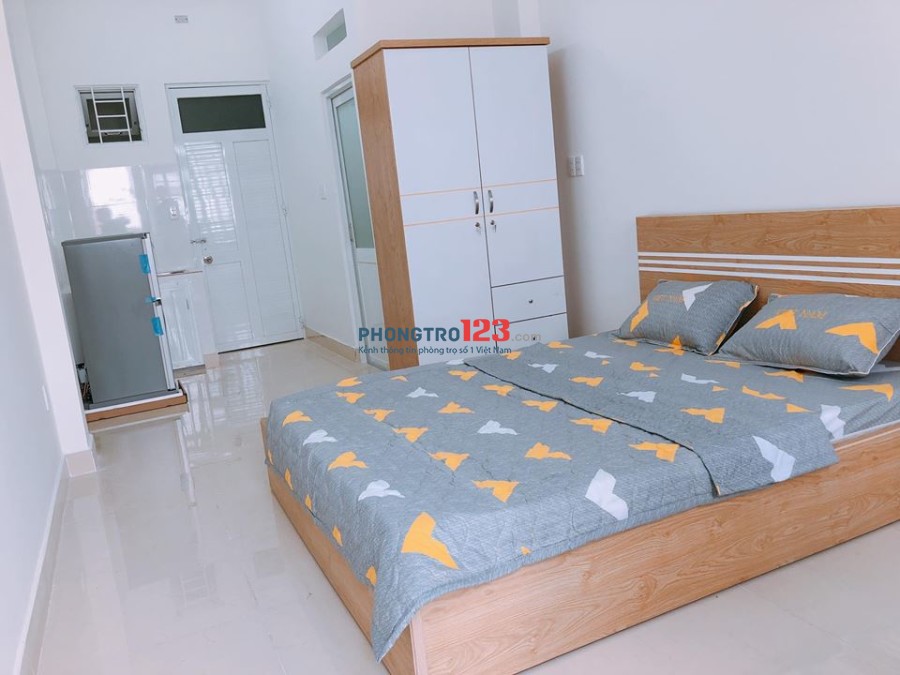 PHÒNG TIỆN NGHI GẦN BV UNG BƯỚU, NGÃ TƯ LÊ QUANG ĐỊNH, NƠ TRANG LONG GIẢM 1TR GIÁ THUÊ THÁNG 5