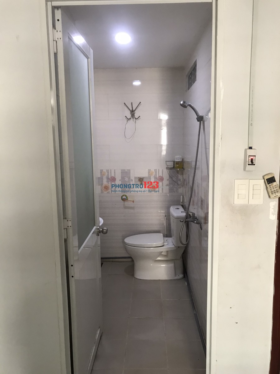 Cho thuê phòng đầy đủ nội thất tại 71/23 Nguyễn Văn Thương, P.25, Q.Bình Thạnh. Giá 4tr/th