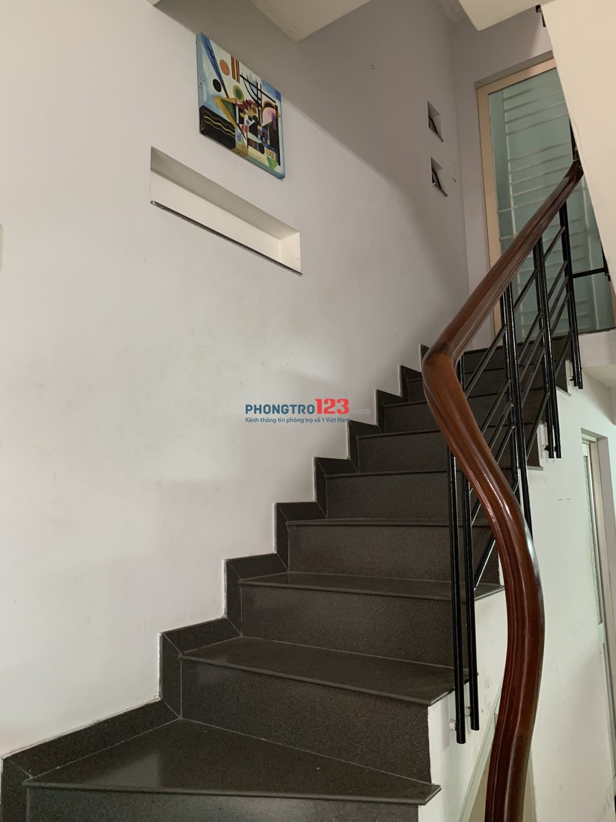 Phòng trọ KTX, ở ghép cao cấp 1,5tr/giường, phòng tối đa 4 người, ngay hẻm 42 Đồng Đen