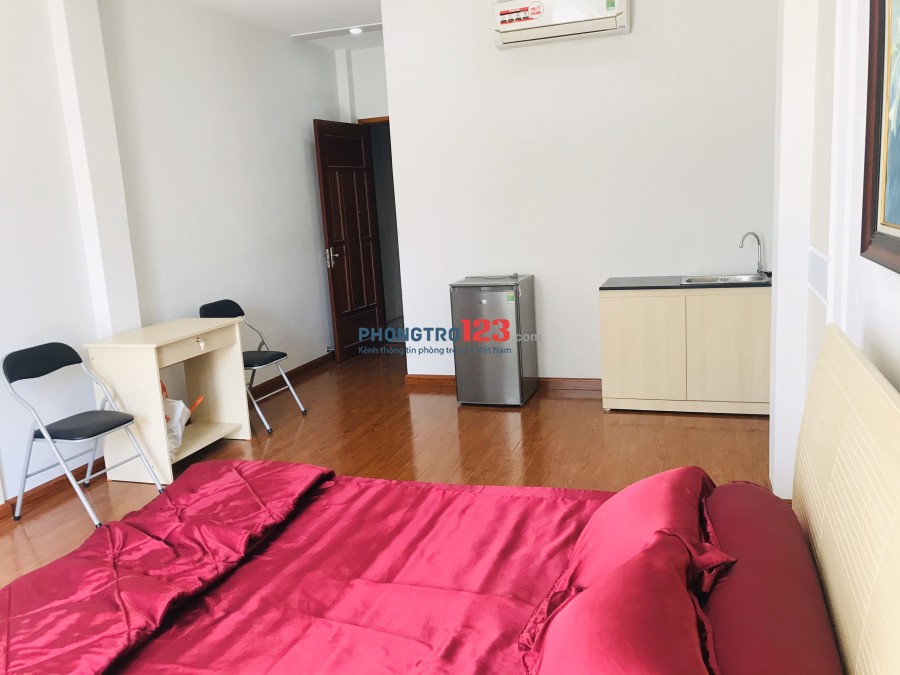 Cho thuê phòng trọ cao cấp đầy đủ nội thất ở quận Phú Nhuận