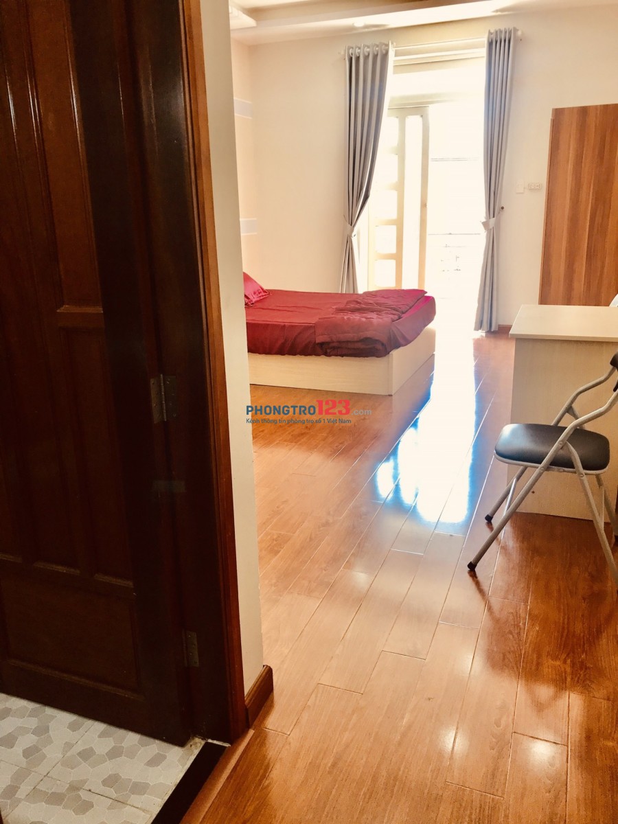 Cho thuê phòng trọ cao cấp đầy đủ nội thất ở quận Phú Nhuận