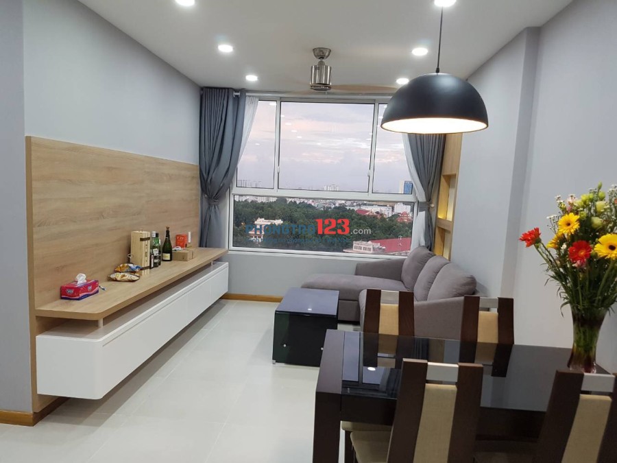Cho thuê căn hộ mới, Full nội thất Orchard Garden 73m² 2PN tại 128 Hồng Hà, Q.Phú Nhuận
