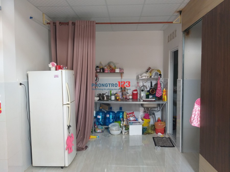 Tìm nữ ở ghép gần trường Tôn Đức Thắng, Quận 7