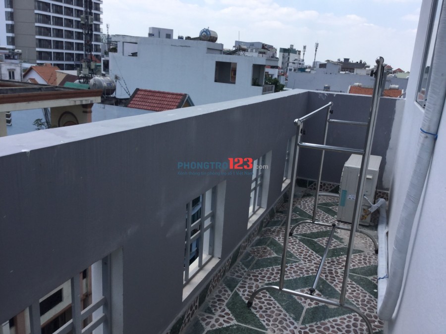 Cho thuê căn hộ full nội thất đường Hậu Giang gần Sân bay Tân Sơn Nhất