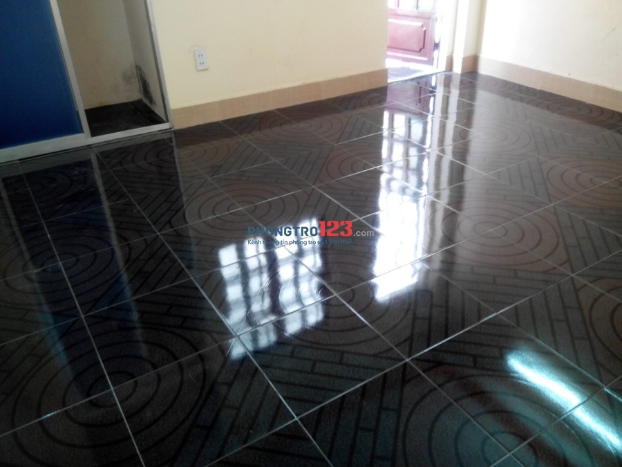 Phòng Bình Lợi, 18m2, có ban công, tủ âm, giờ giấc tự do. Giá chỉ 2tr4
