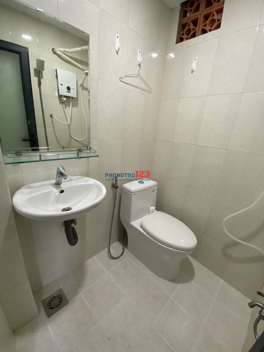 CHO THUÊ CĂN HỘ MINI FULL NỘI THẤT P12 Q.BÌNH THẠNH GIÁP Q1